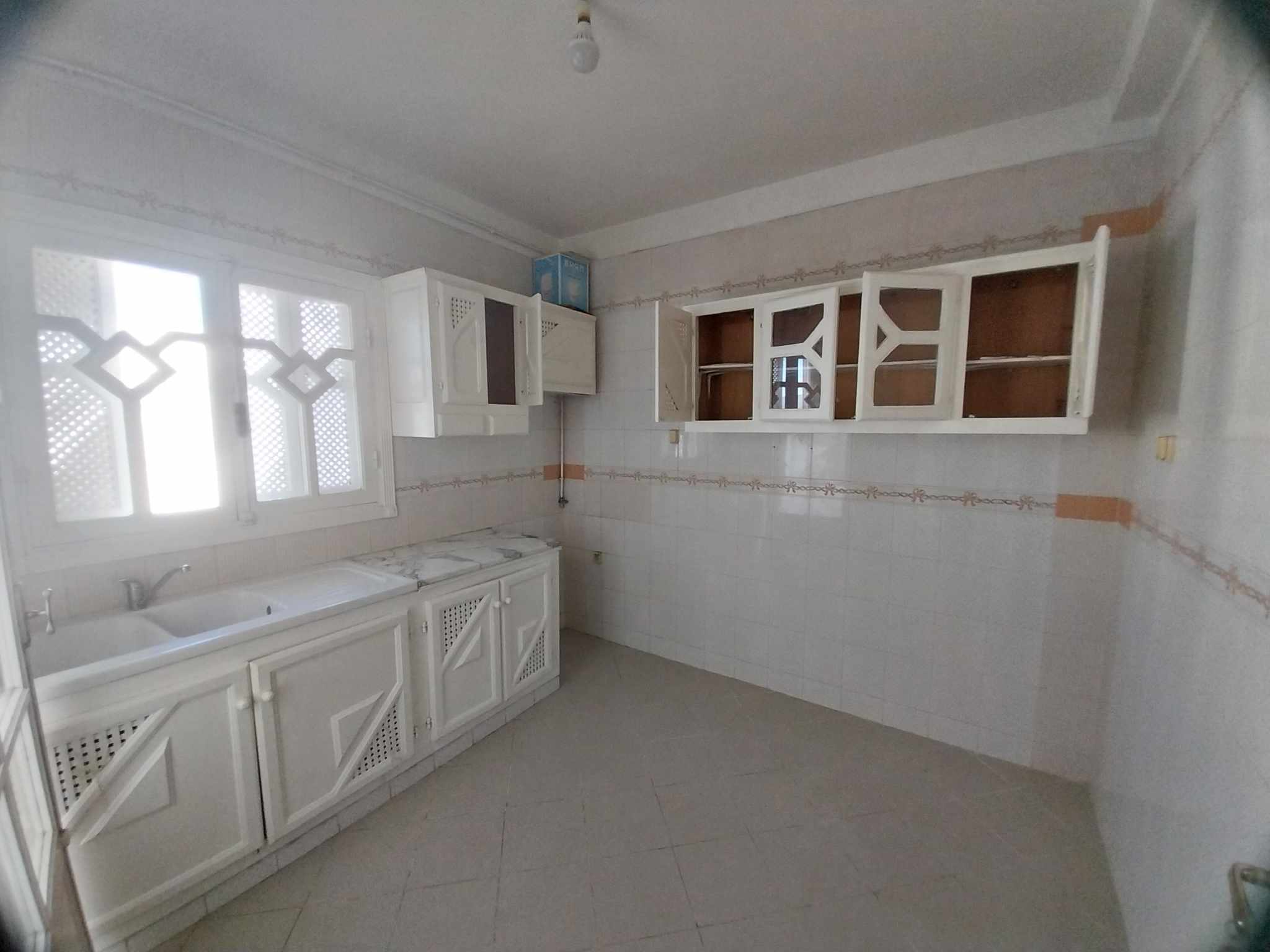 Ariana Ville Ariana Location Appart. 3 pices S2 800d ariana