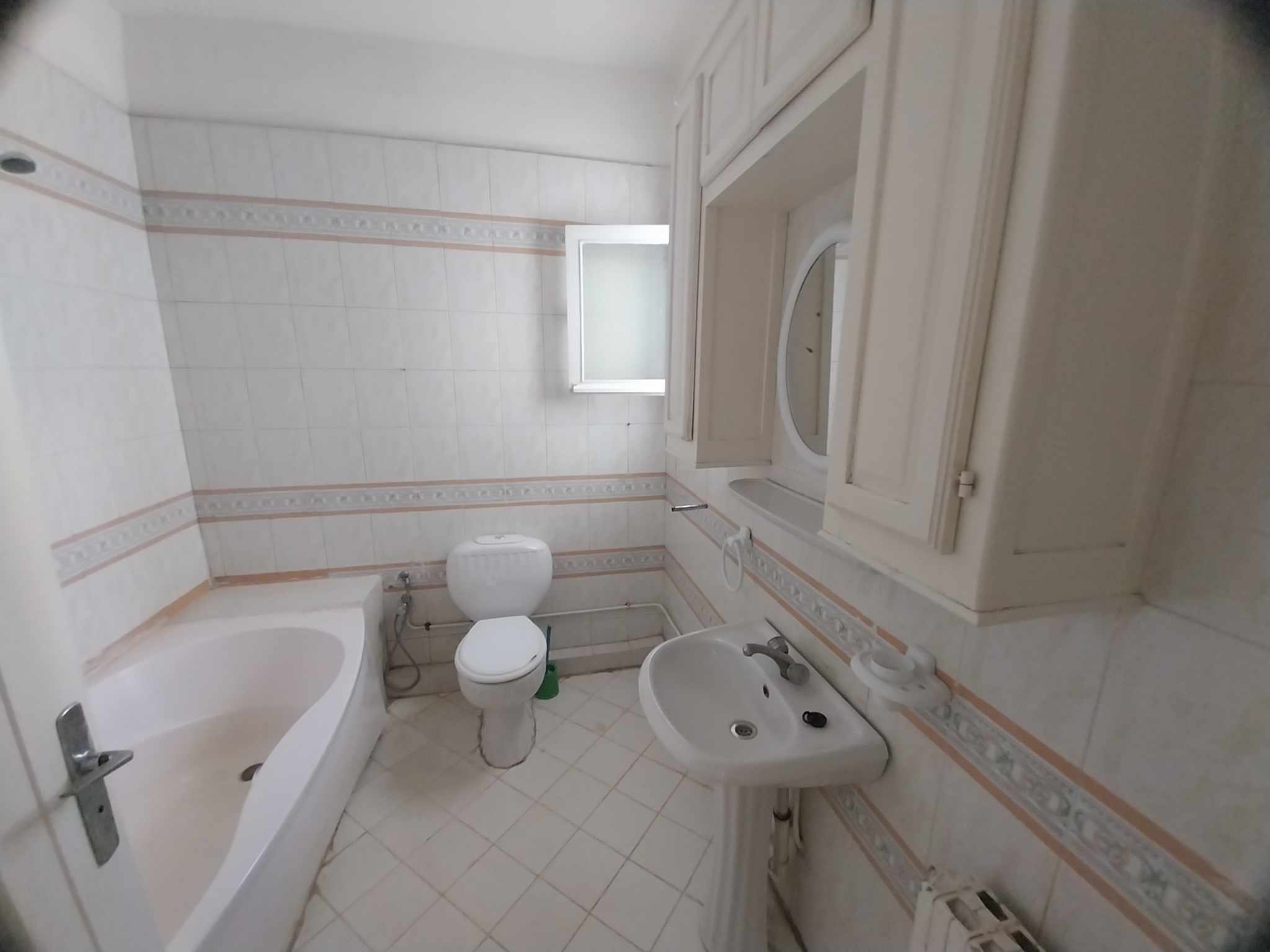 Ariana Ville Ariana Location Appart. 3 pices S2 800d ariana