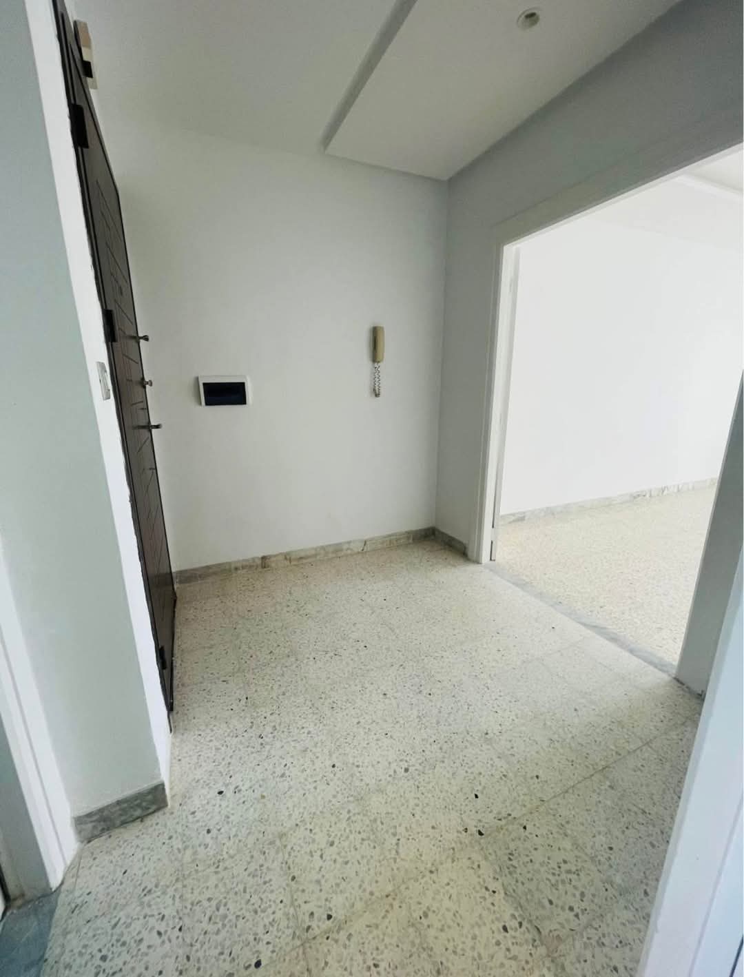 El Menzah Mutuelle Ville Location Appart. 4 pices S3 1400d nord hilton mutuelle ville