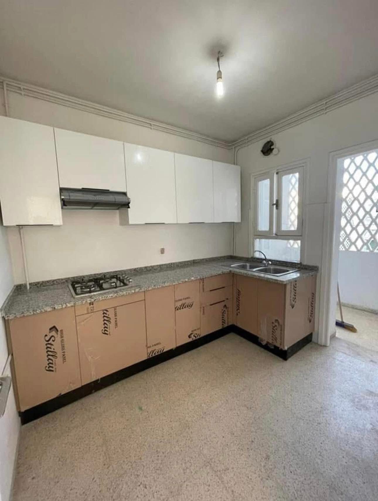 El Menzah El Menzah 9 Location Appart. 2 pices S2 880d menzah 9