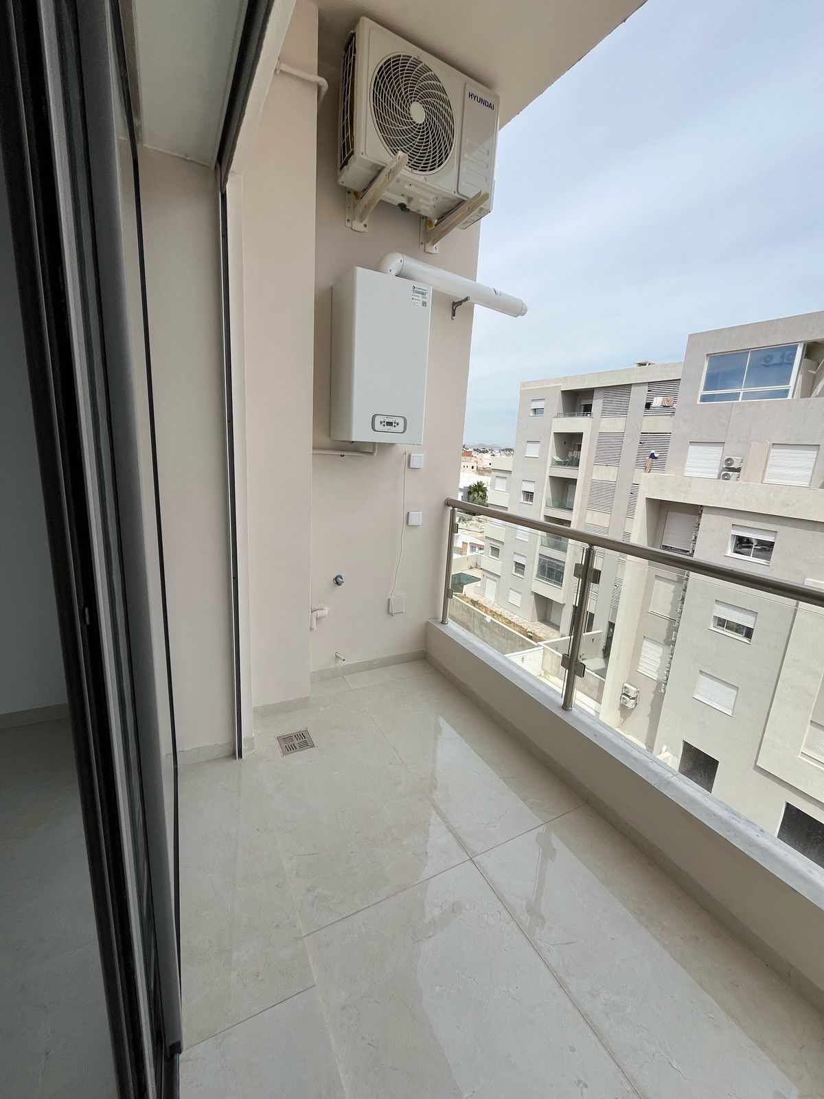 Ain Zaghouan Ain Zaghouan Location Appart. 1 pice Appartement s1
