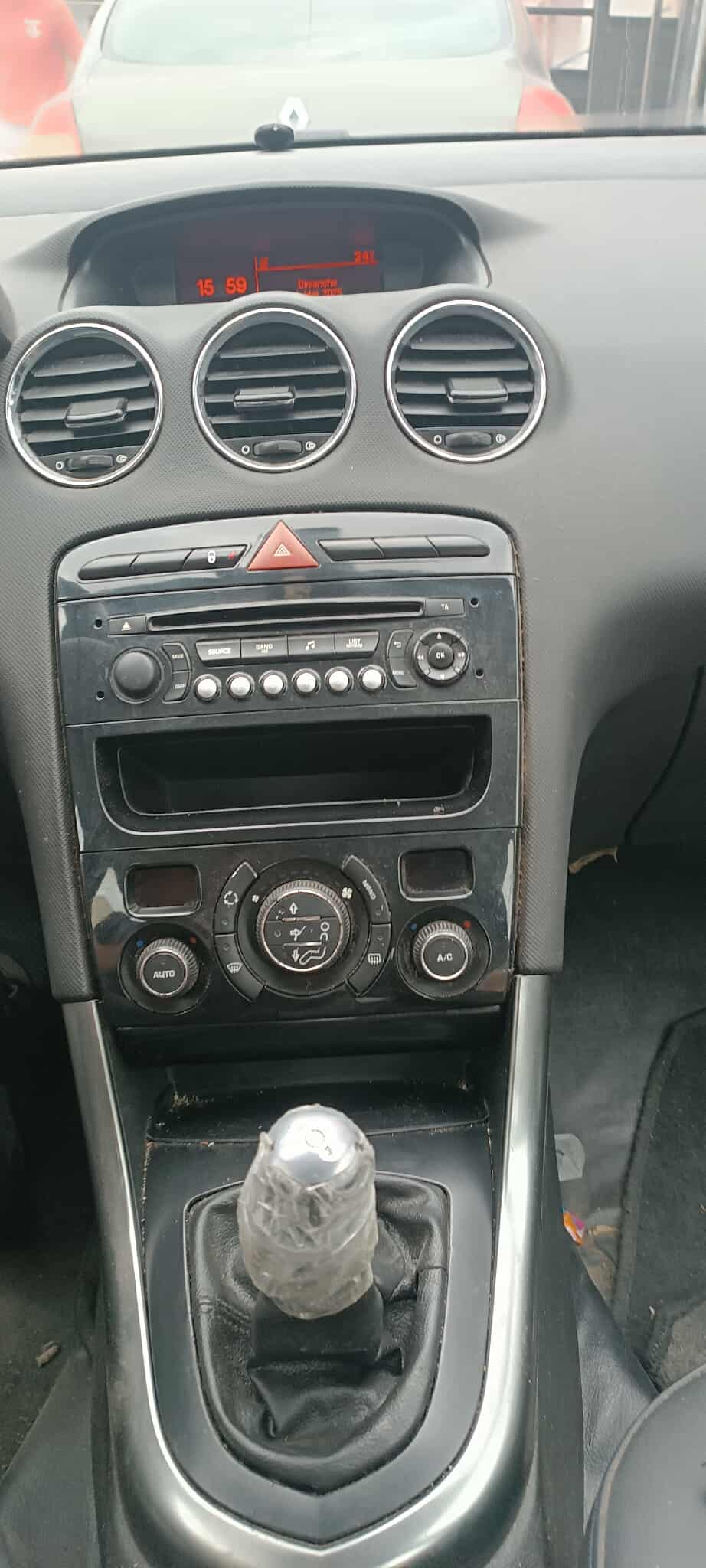 El Menzah El Manar 2 Peugeot 308 Peaugeot 308