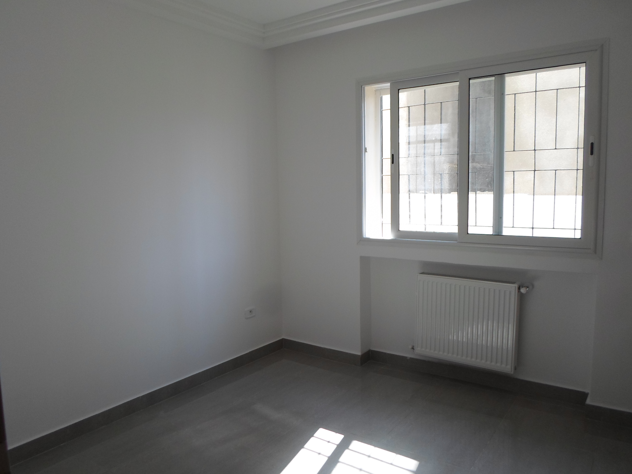La Marsa El Aouina Location Appart. 2 pices Appartement s2  dar fadhel l ouina