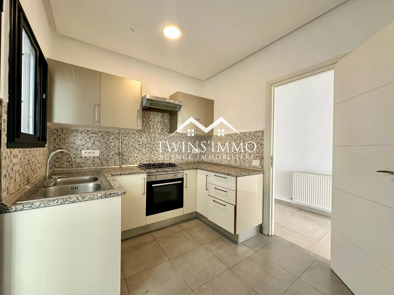 La Marsa Cite El Ahmadi Location Appart. 3 pices Appartement s3  la marsa ville