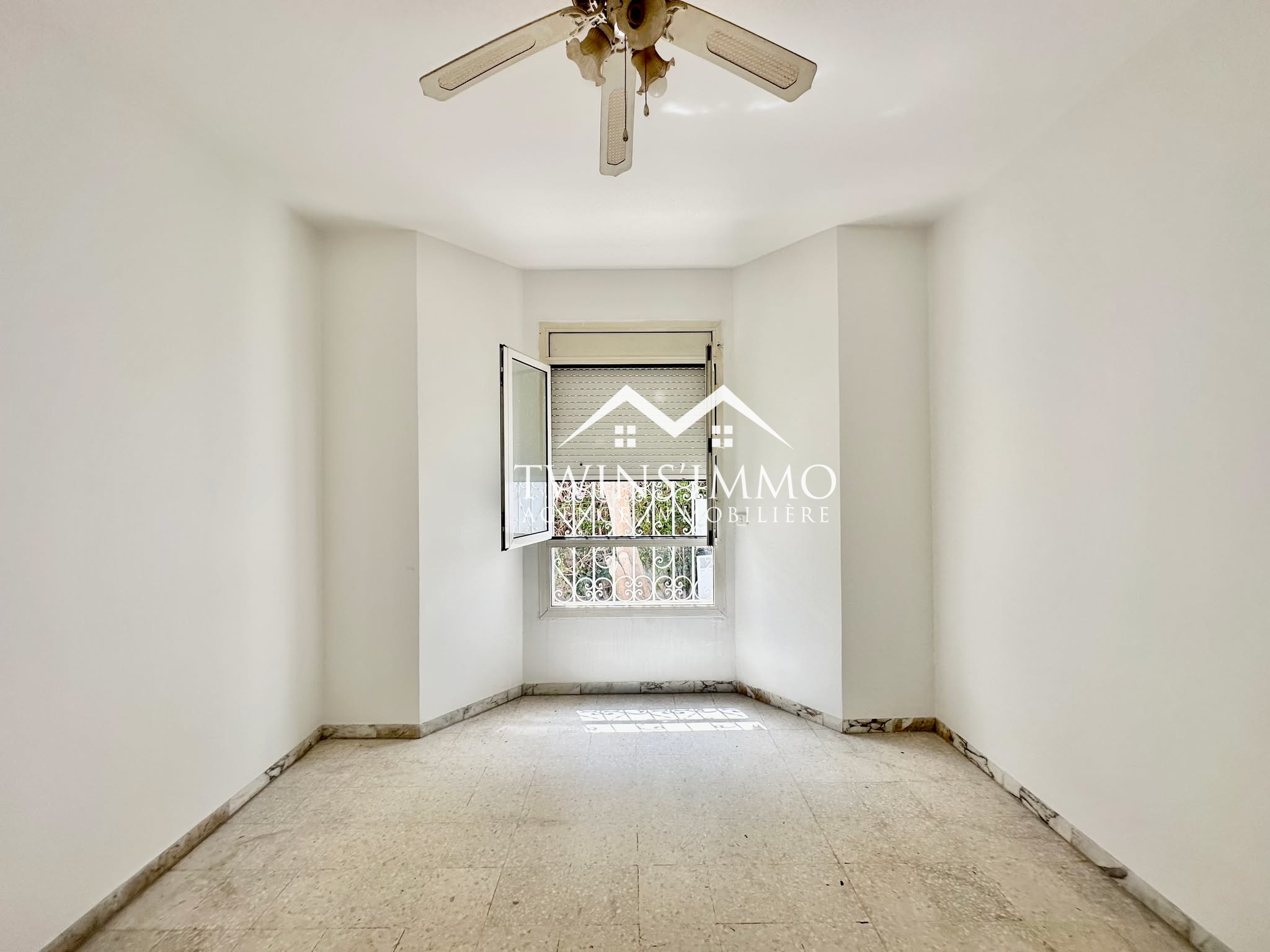 La Marsa Cite El Khalil Location Duplex Villa jumele en s4 avec jardin  la marsa