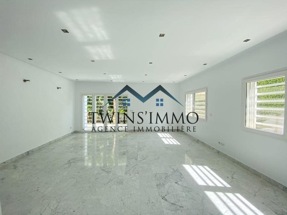 La Marsa Cite El Khalil Location Maisons Villa s5 avec jardin  la marsa