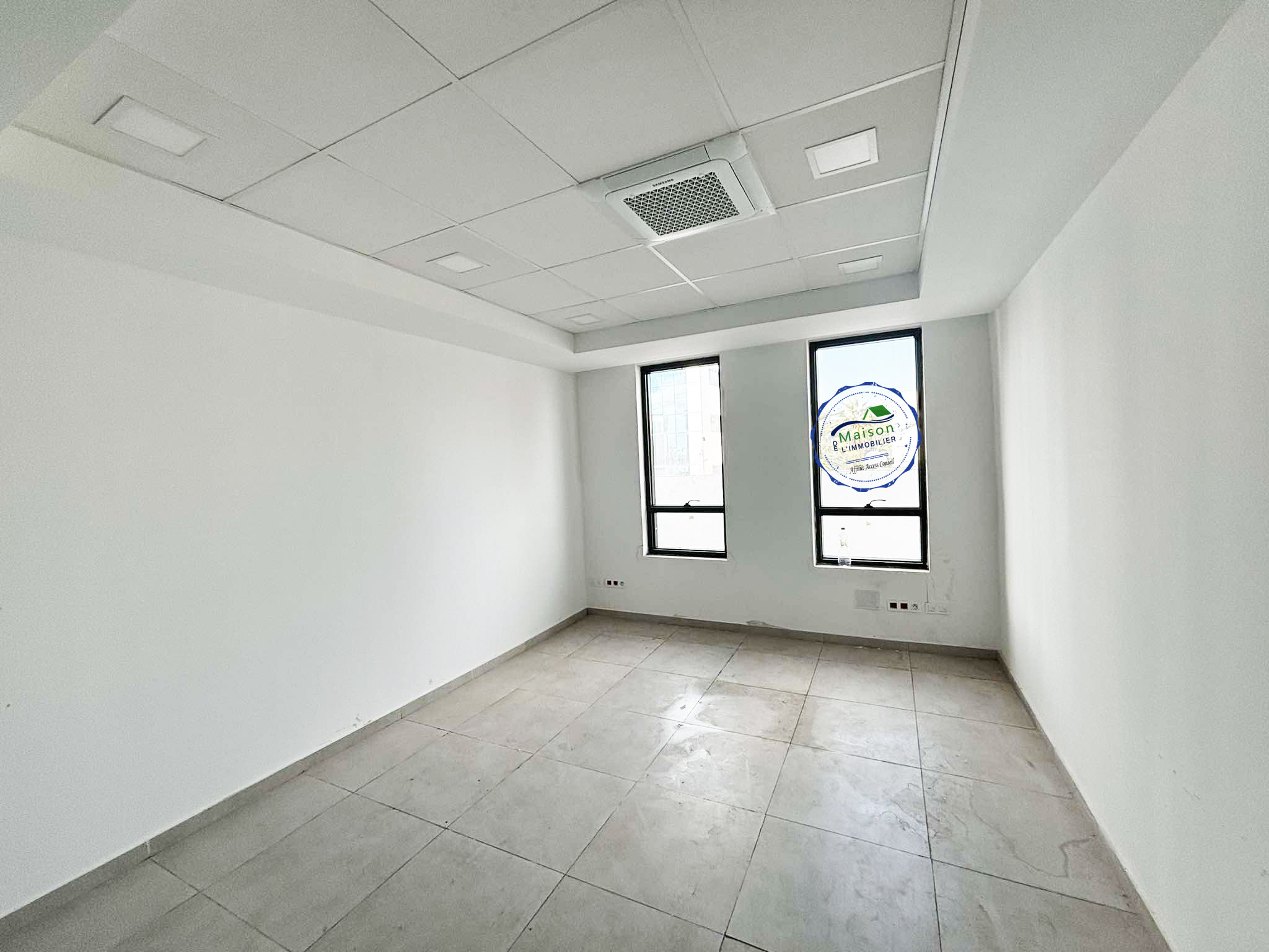 El Kram Le Kram Location Autre Bureaux sup entre 160m et 210m lac 3