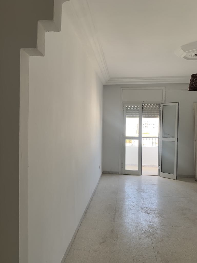 Raoued Cite Ennkhilet Location Appart. 4 pices Occasion a ne pas rater