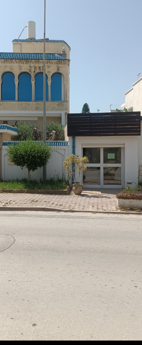 La Marsa Sidi Daoud Location Maisons Toute activit commerciale ou bureautique