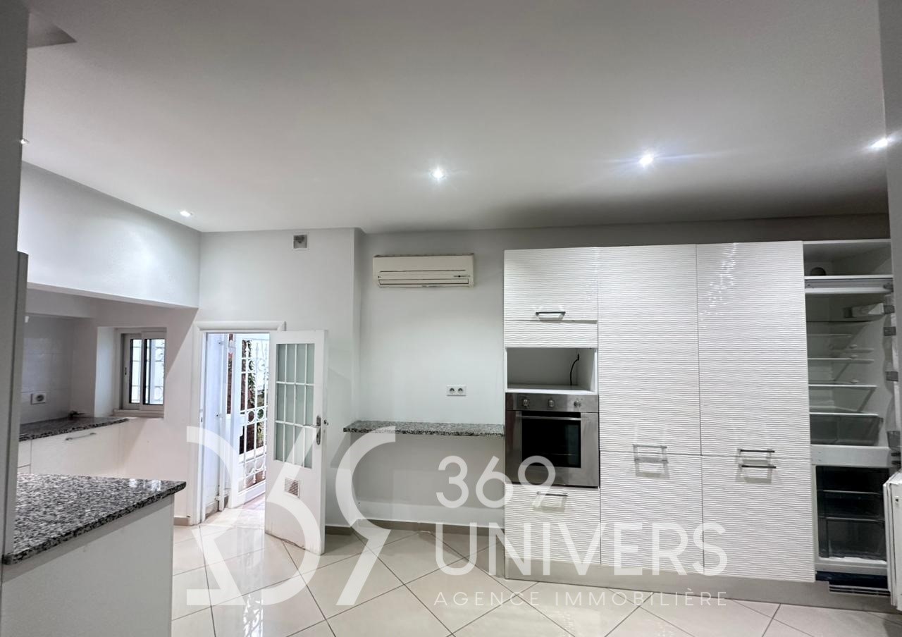 La Marsa Marsa Safsaf Location Appart. 2 pices Appartement avec jardin  la marsa ref ra145