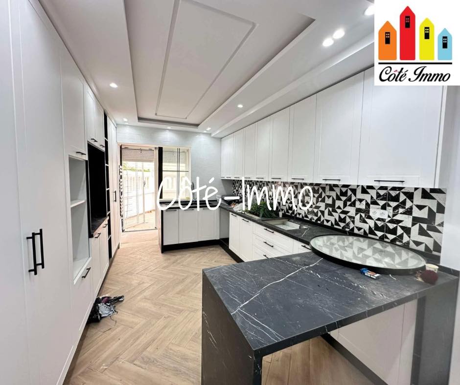 Ezzahra Ezzahra Location Appart. 3 pices Appartement s3 hst ezzahra