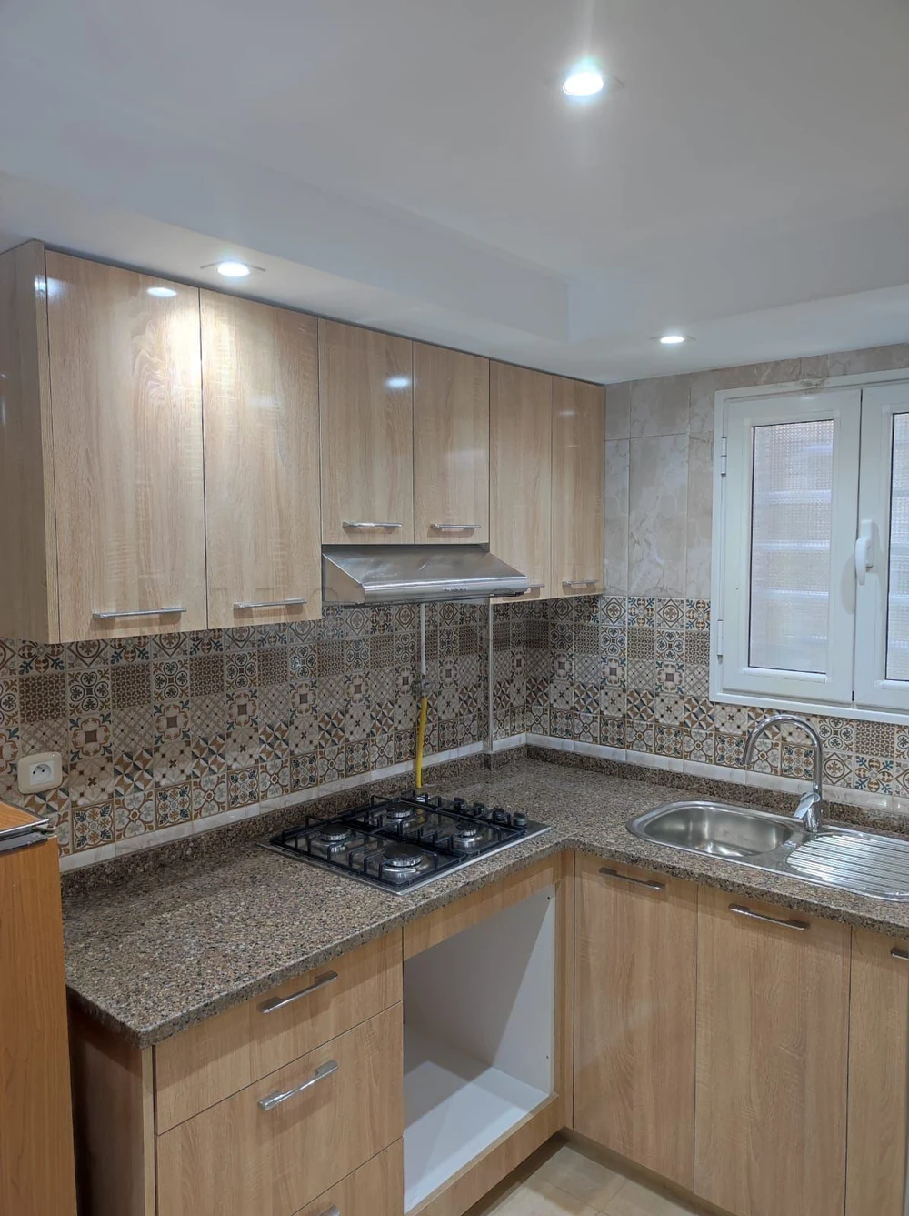 El Menzah El Manar 1 Location Appart. 2 pices Appart s1 haut standing manar1