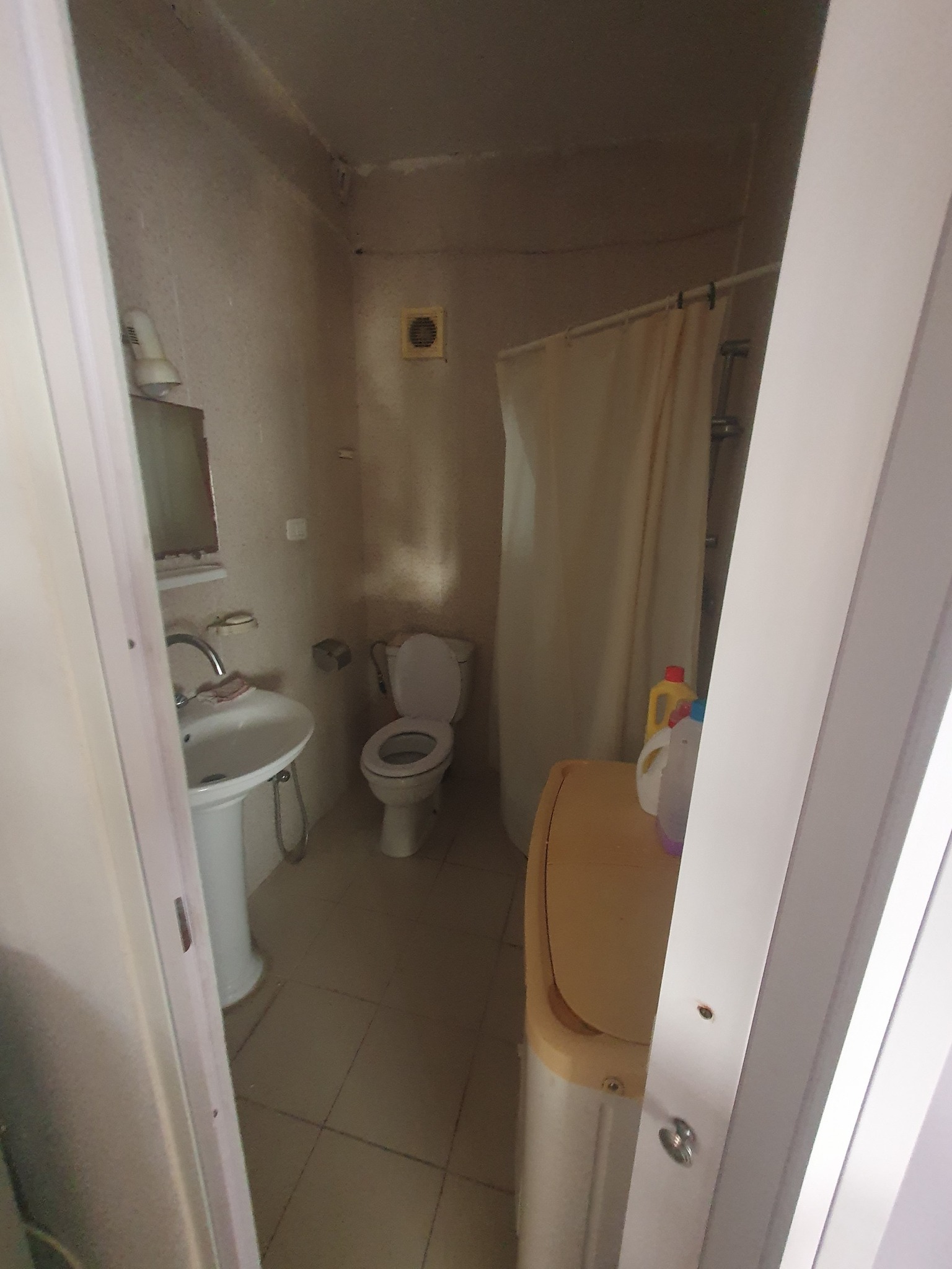 El Menzah El Manar 2 Location Appart. 1 pice Coquette appartement manar 2