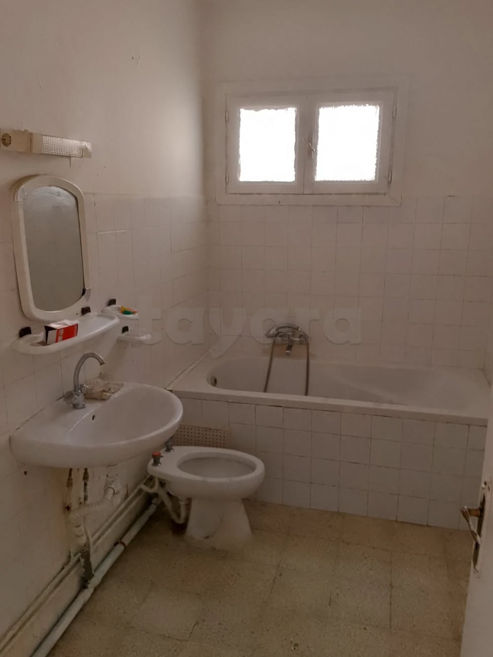 Cite El Khadra Cite Oplympique Location Appart. 3 pices Appartement s2  cit olympique