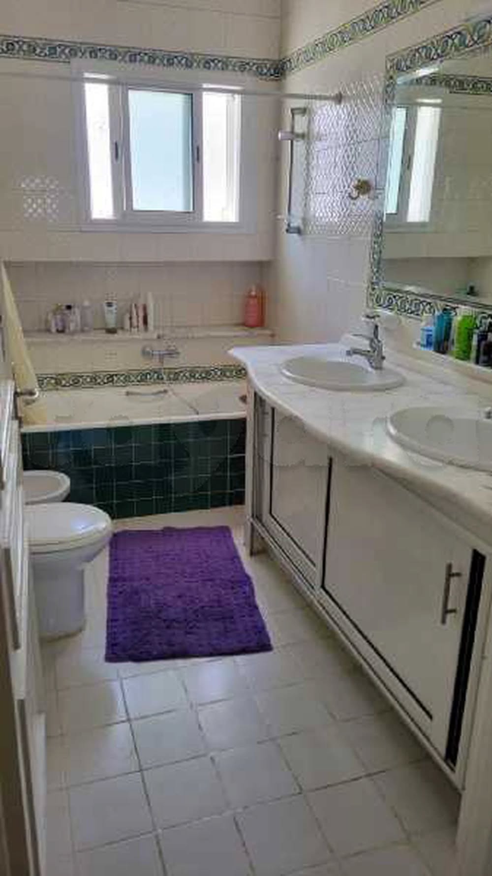Ariana Ville El Menzah 6 Location Maisons S3 situ  menzah 6