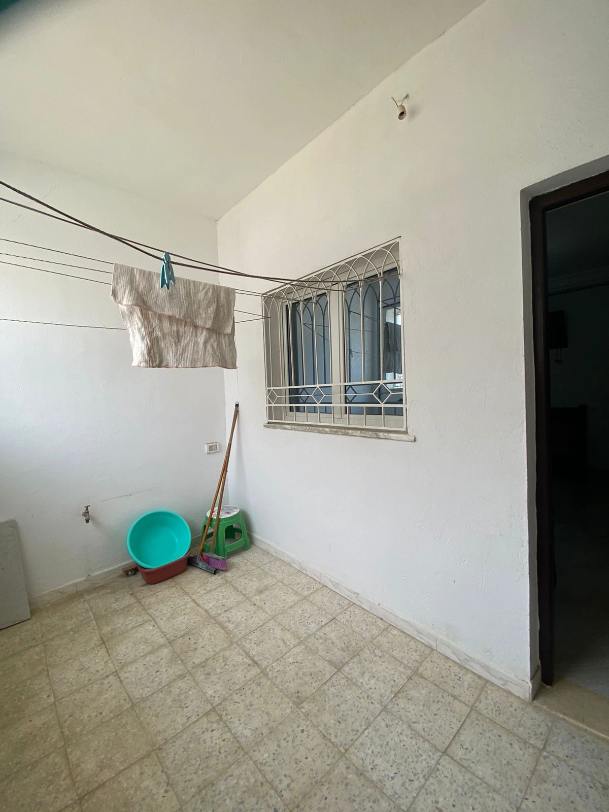 El Menzah El Manar 1 Location Appart. 2 pices Studio s1 situ  manar 1