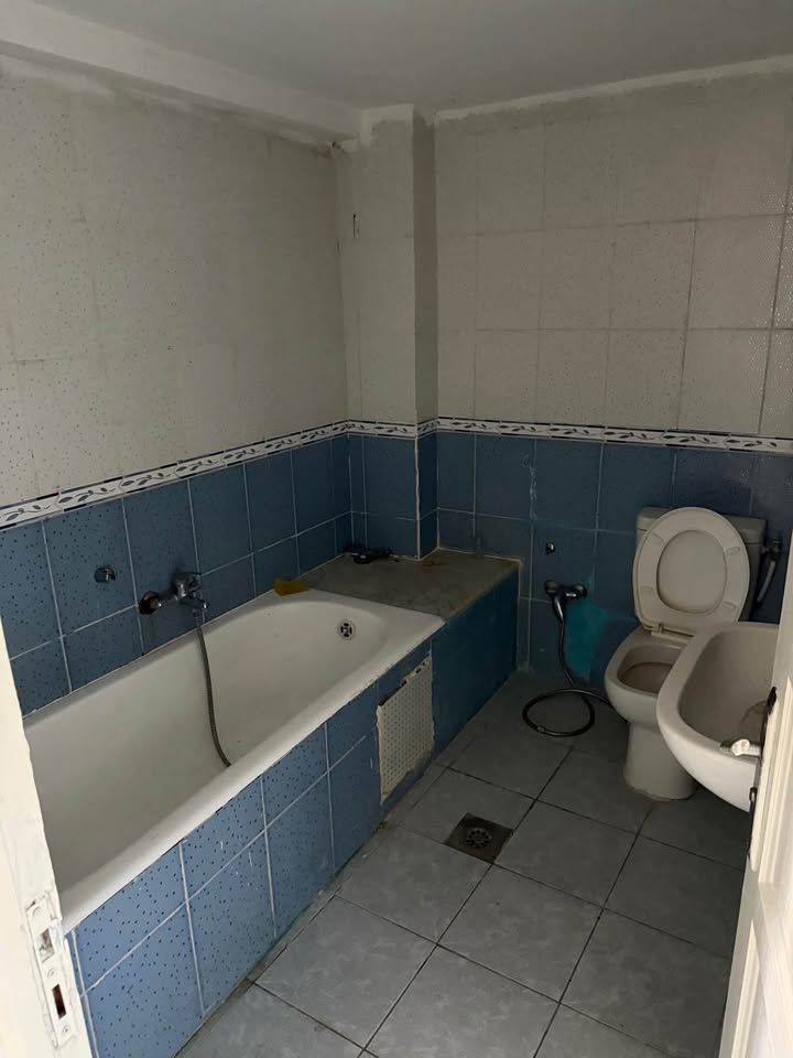 El Menzah El Manar 1 Location Appart. 2 pices Appart rdc s1 situ  manar 1