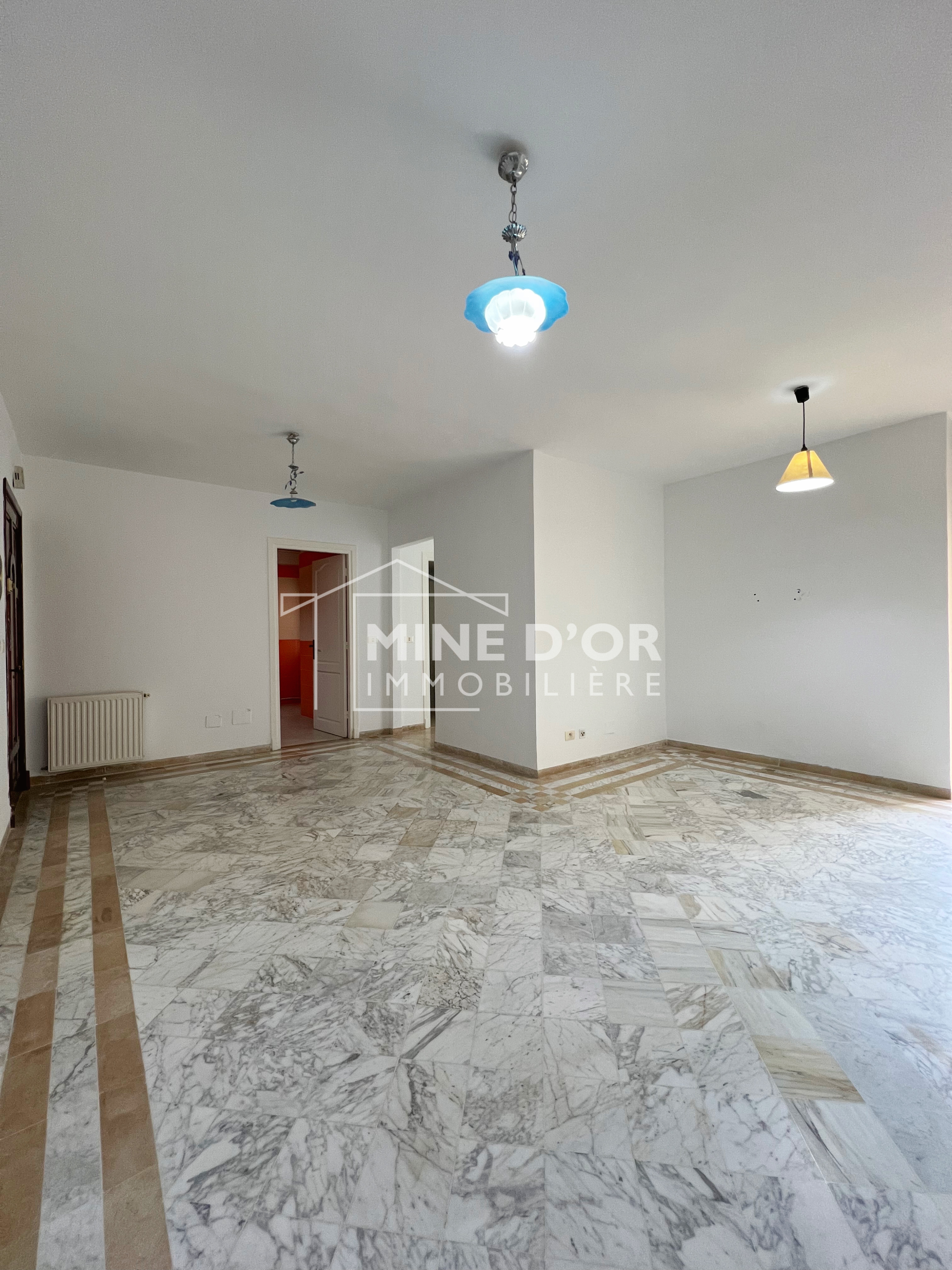 Cite El Khadra Zone urbaine nord Location Appart. 3 pices Appartement s2 au centre urbain nord