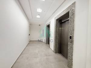 El Kram Le Kram Ouest Vente Maisons Immeuble de 3 200m  bti et de ref204a