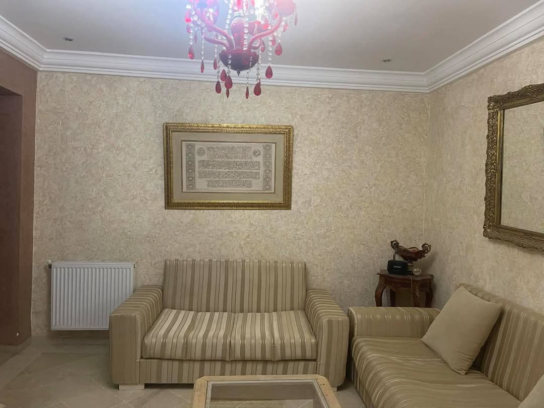 La Soukra Borj Louzir Location Appart. 3 pices Appartement meubl longue dure  borj louzir