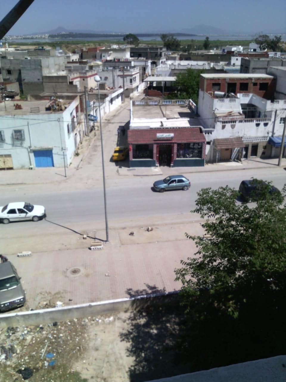 Ezzouhour (Tunis) Cite Ezzouhour Location Appart. 3 pices Appartement s2 cit ezzouhour 4