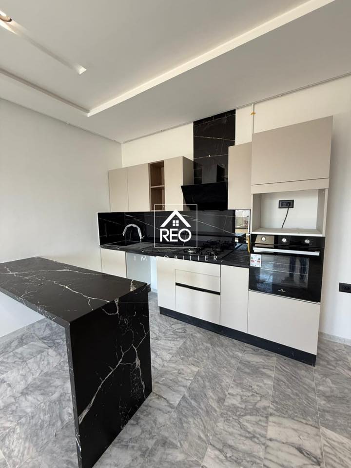 La Marsa El Aouina Vente Appart. 1 pice A  la nouvelle soukra un appartement s1
