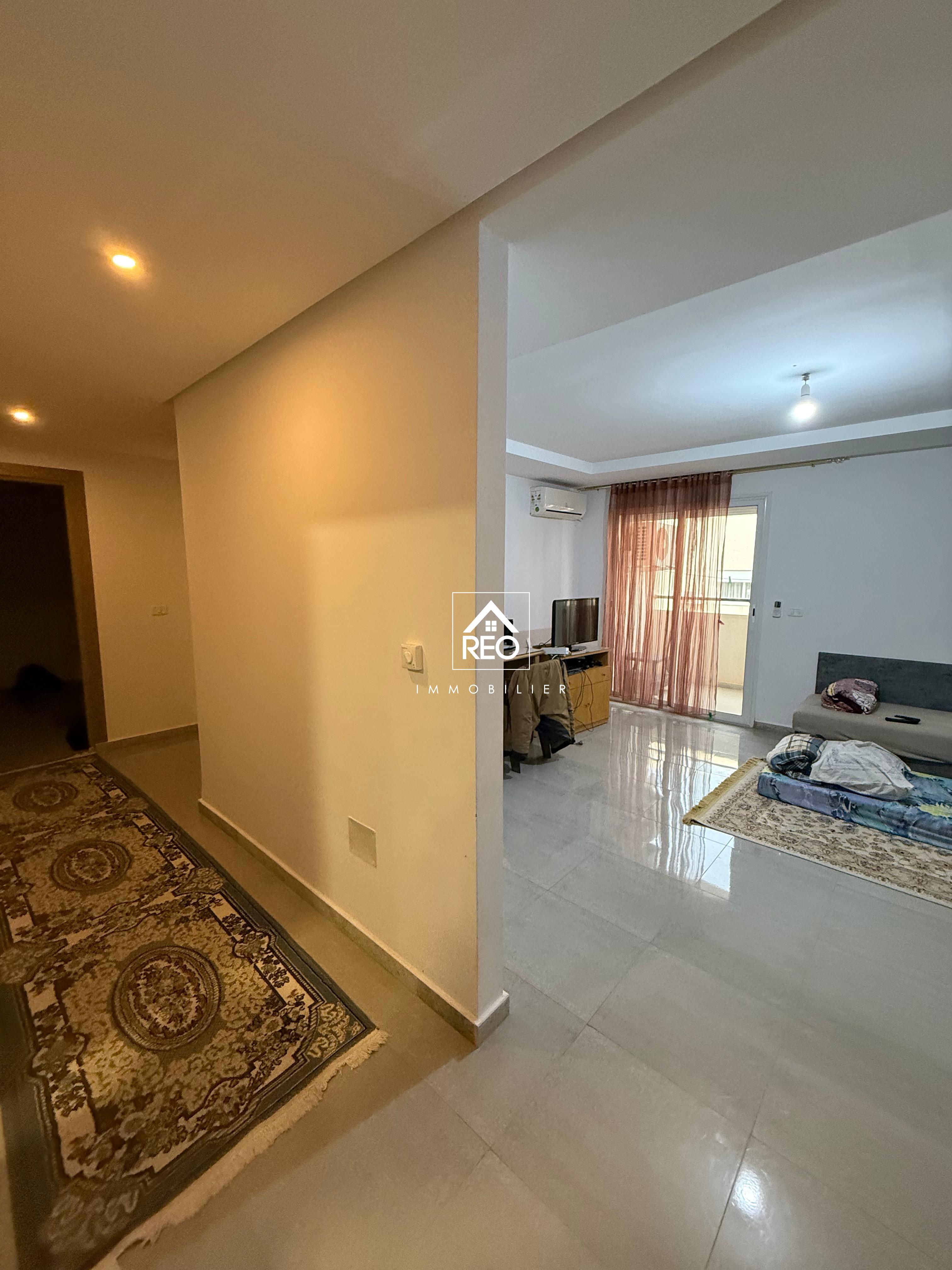 La Marsa El Aouina Location Appart. 2 pices Magnifique appartement s2 de 104 m2  l'aouina