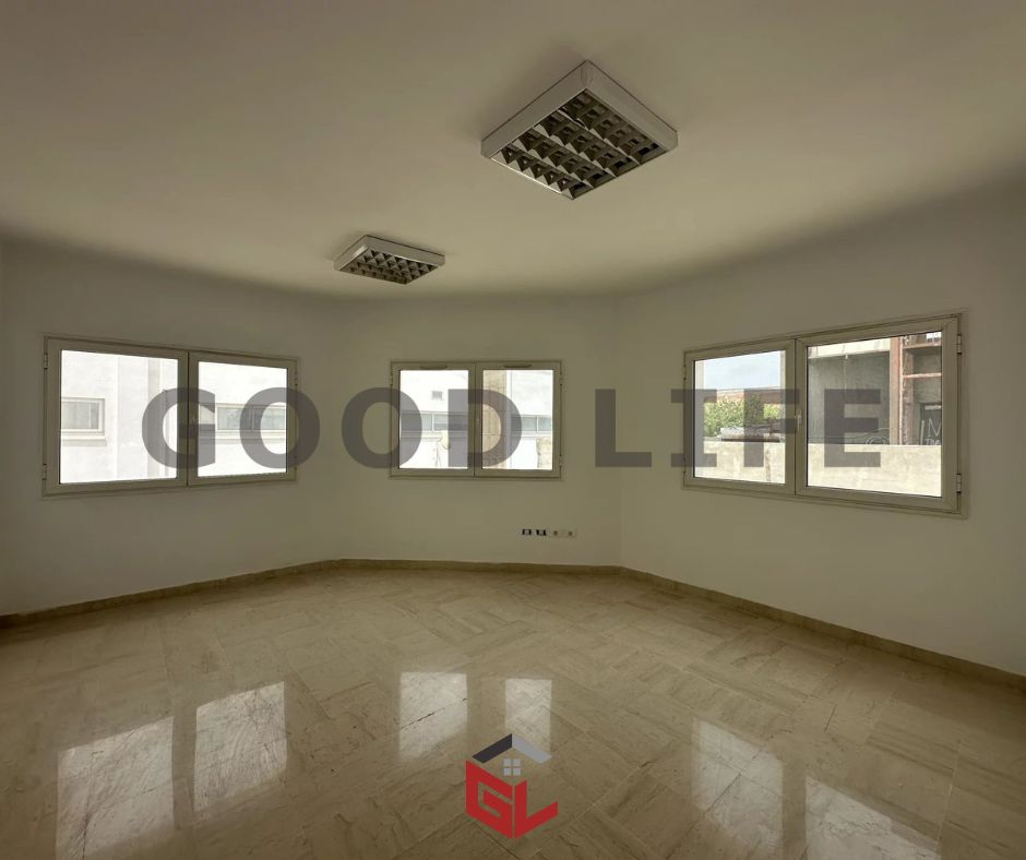 La Soukra Charguia 1 Bureaux & Commerces Bureau Espace bureautique  la charguia
