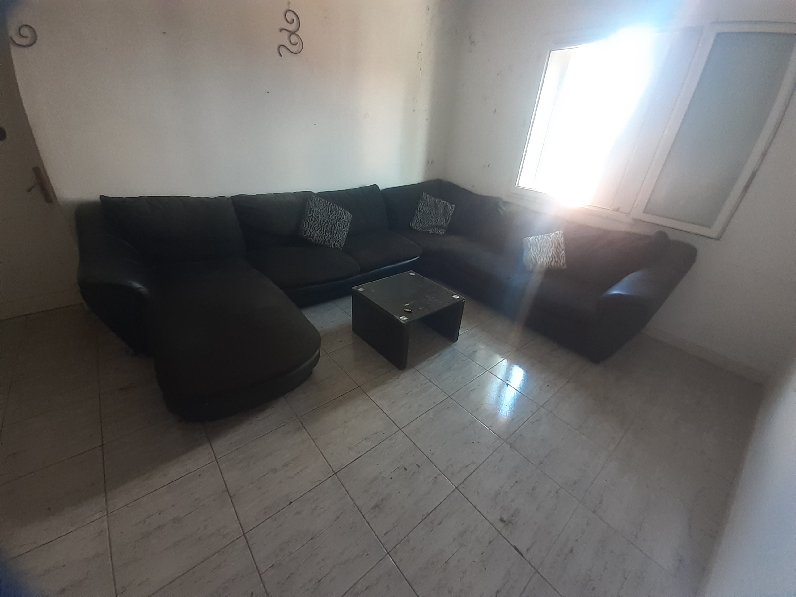 Bizerte Sud Bizerte Hached Salon - Salle  manger  Salons Salon prestigieux 7 places