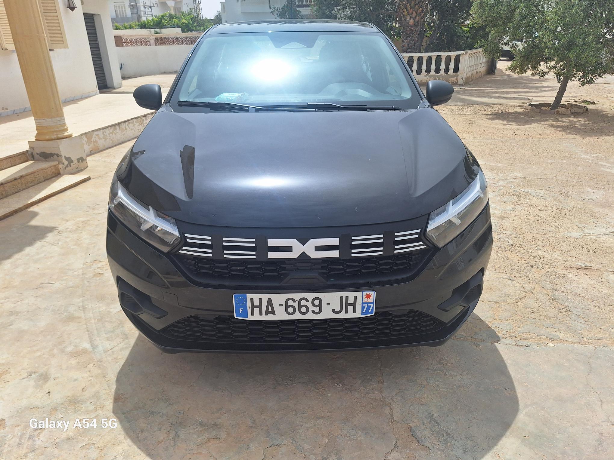 Zarzis El Hichem Dacia Sandero Dacia sandrio
