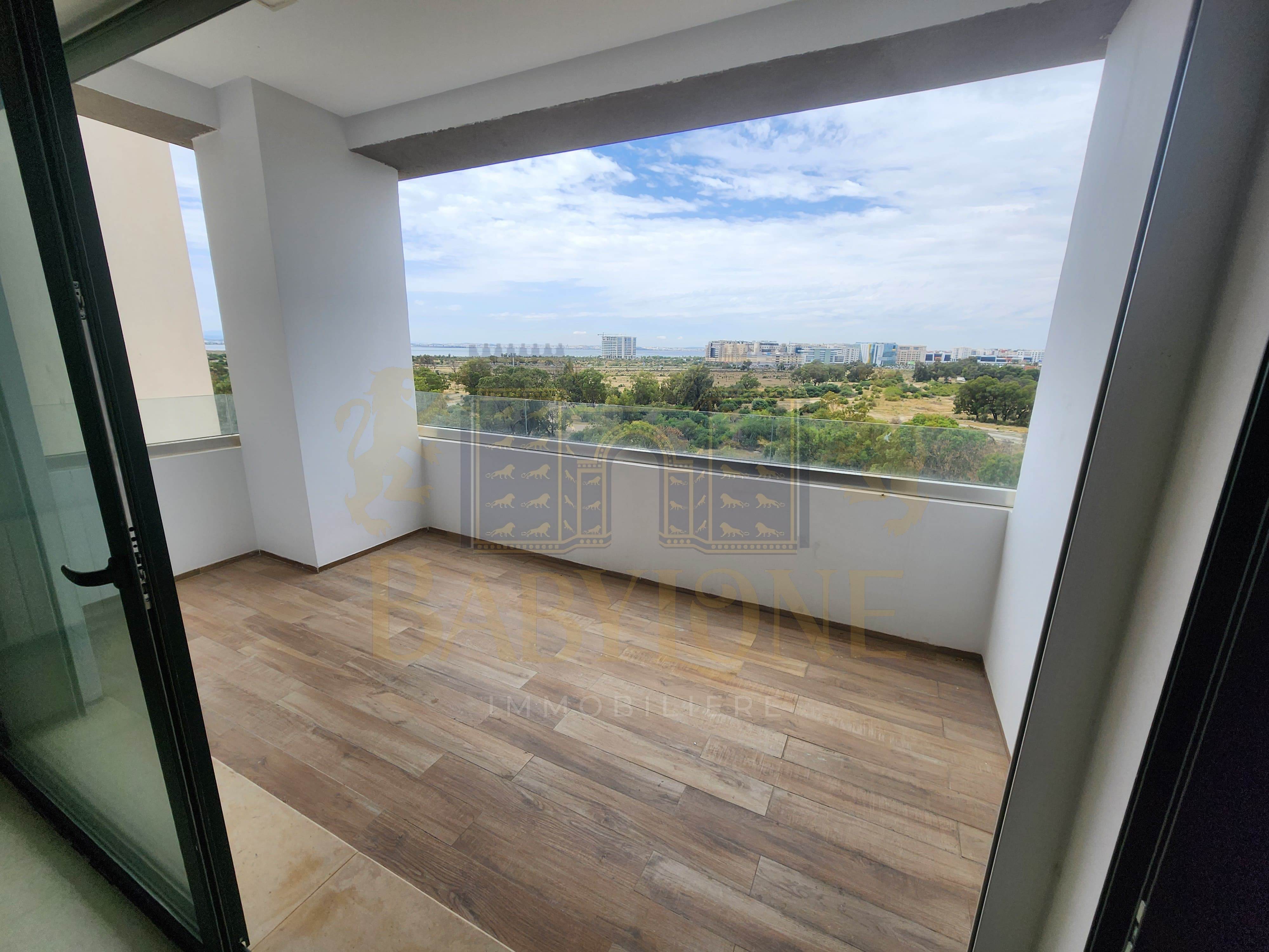 Ain Zaghouan Jardins de Carthage Location Appart. 4 pices S3 avec chambre de service aux jardins de carthage