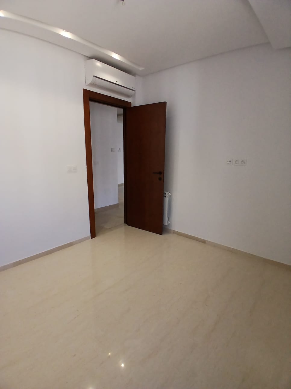 Ain Zaghouan Jardins de Carthage Location Appart. 1 pice Appartement s1  l au jardins de carthage