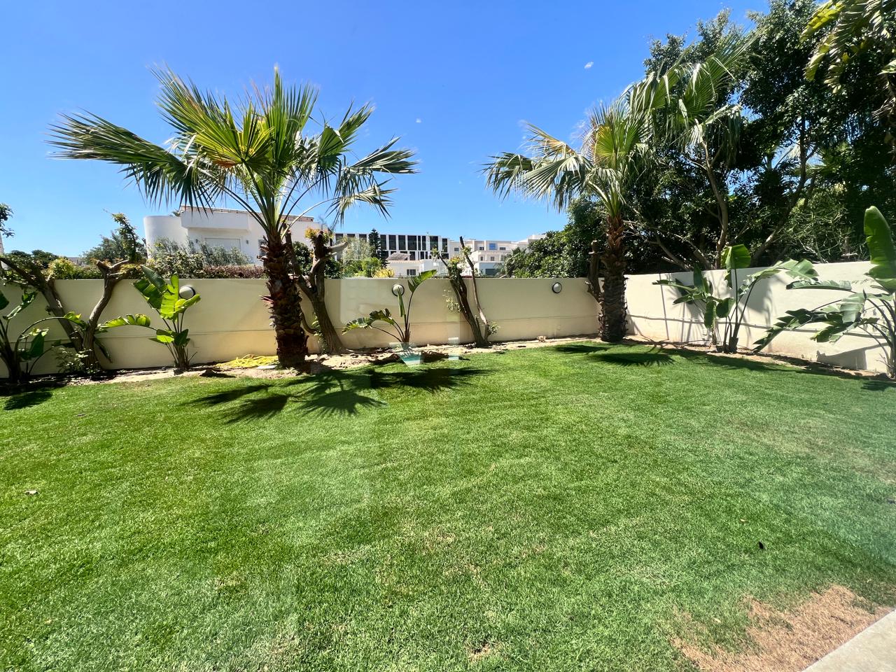 Ain Zaghouan Jardins de Carthage Location Maisons Magnifique villa au jardins de carthage