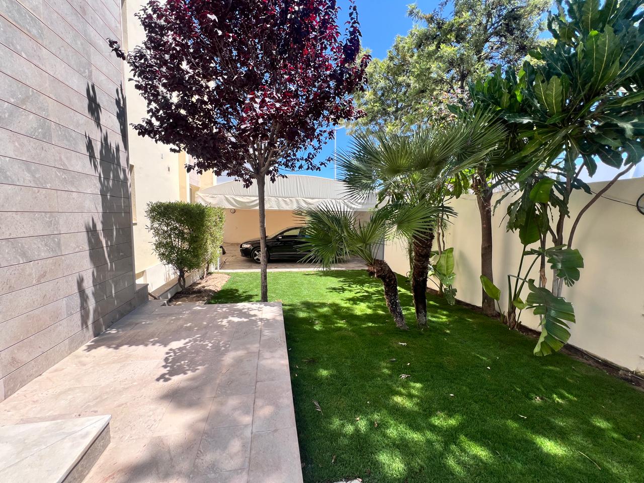 Ain Zaghouan Jardins de Carthage Location Maisons Magnifique villa au jardins de carthage