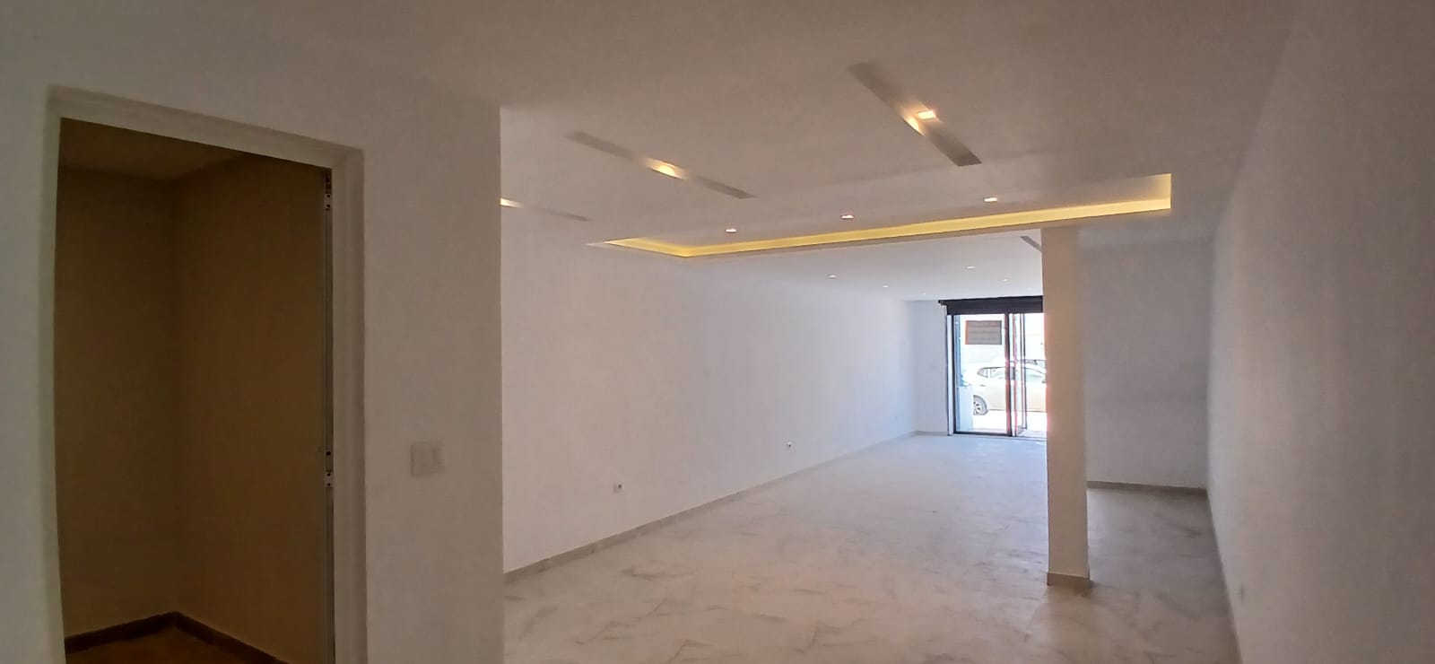 Ain Zaghouan Ain Zaghouan Bureaux & Commerces Bureau Local commercial  ain zaghouan nord