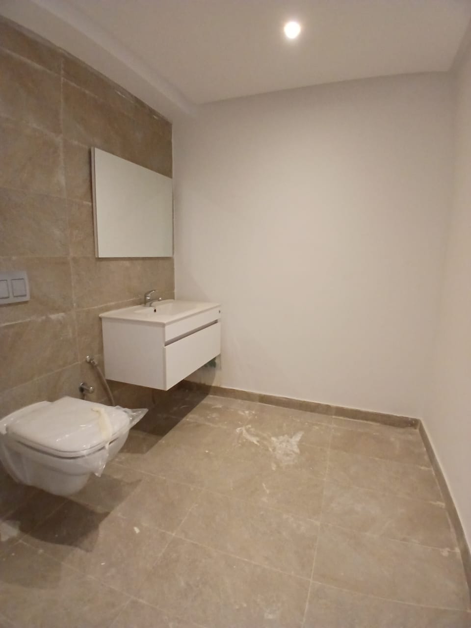 Ain Zaghouan Ain Zaghouan Bureaux & Commerces Bureau Local commercial  ain zaghouan nord