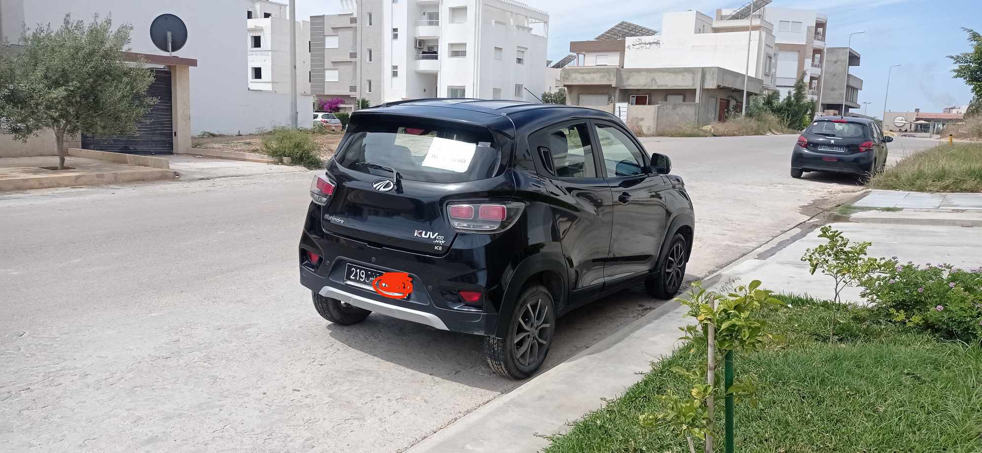 Sousse Jaouhara Sahloul Mahindra Autre Modle Mahindra kuv 100 k8  srie 219 anne dcembre 2020