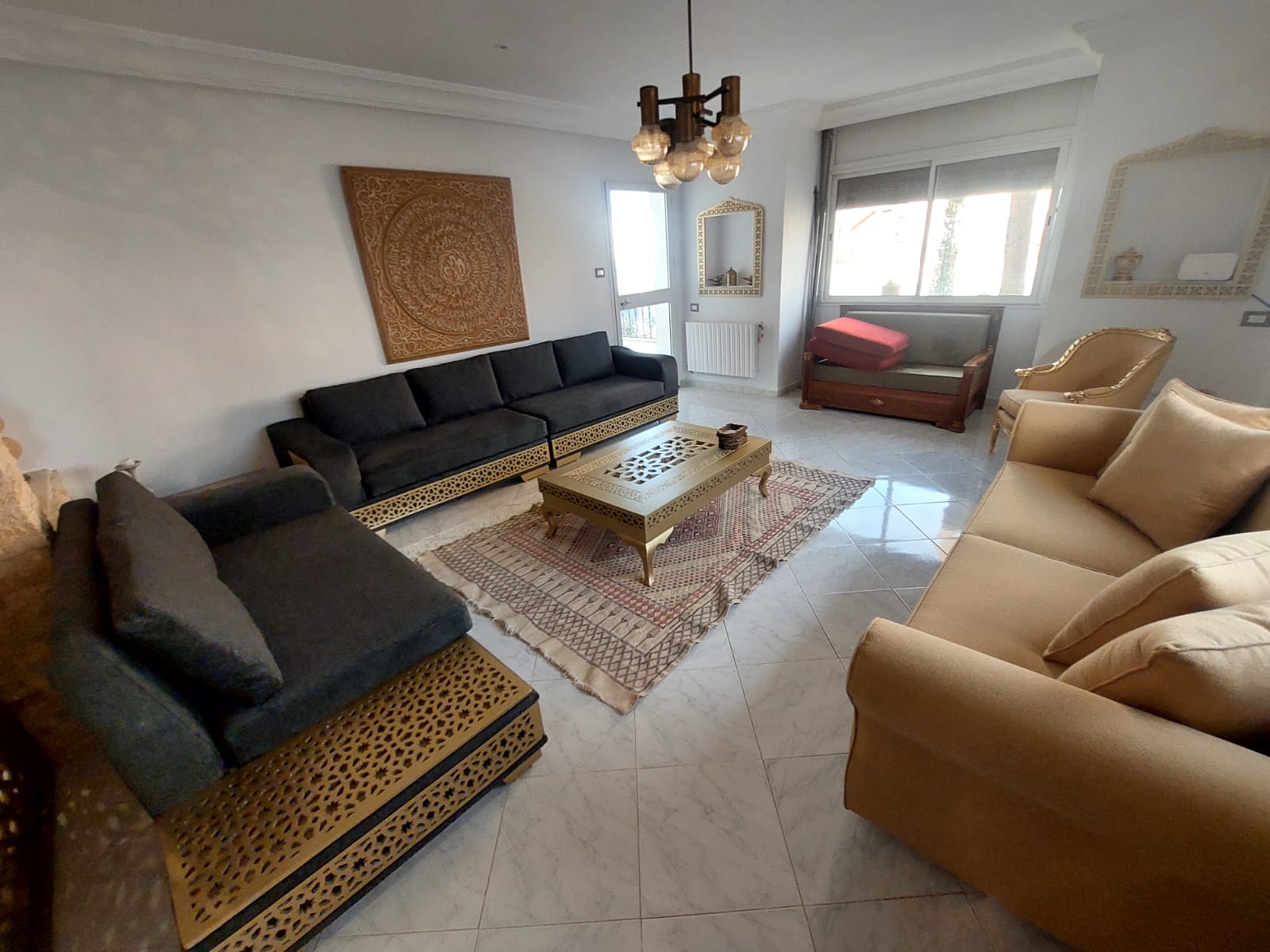 La Marsa Marsa Ennassim Location Appart. 4 pices Etage s3 meubl  la marsa