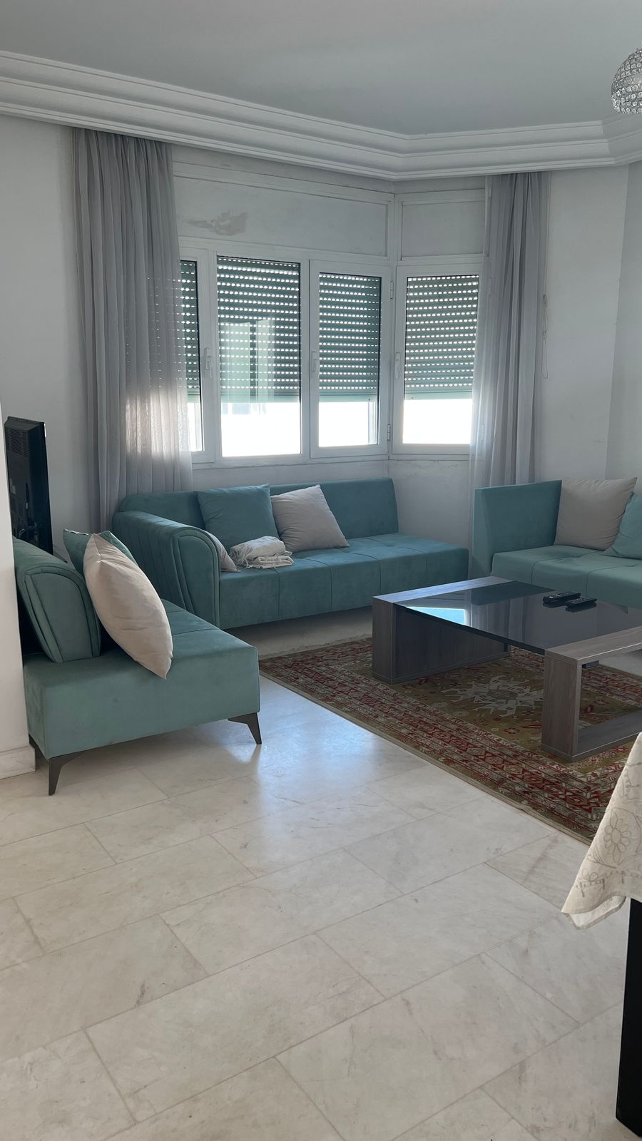 Cite El Khadra Zone urbaine nord Location Appart. 3 pices S2 meubl lac 1