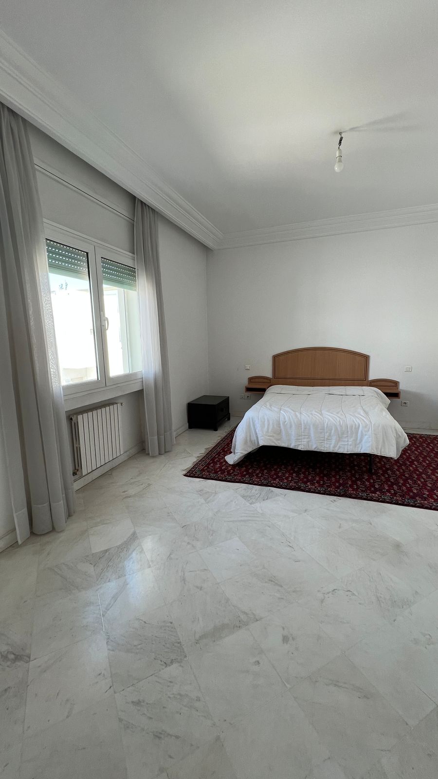 Cite El Khadra Zone urbaine nord Location Appart. 3 pices S2 meubl lac 1