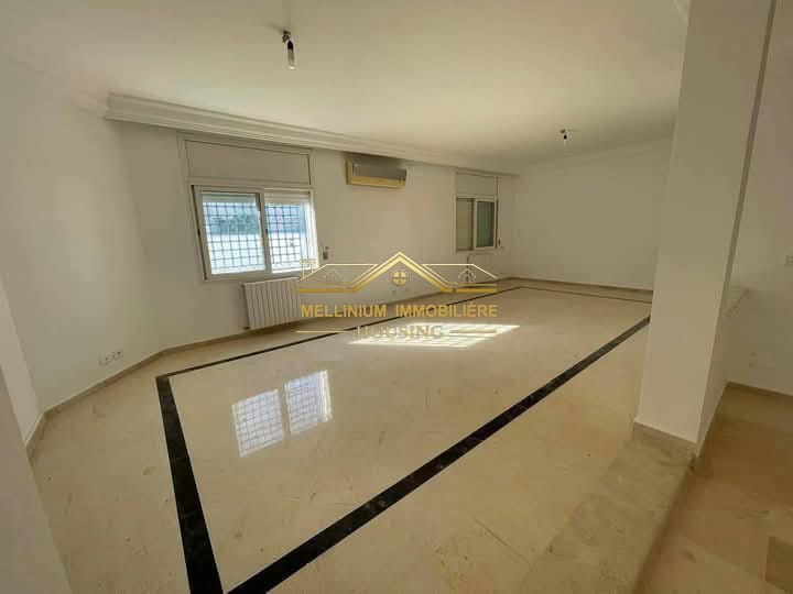 La Marsa Gammart Location Maisons Villa plein pied  gammarth suprieure