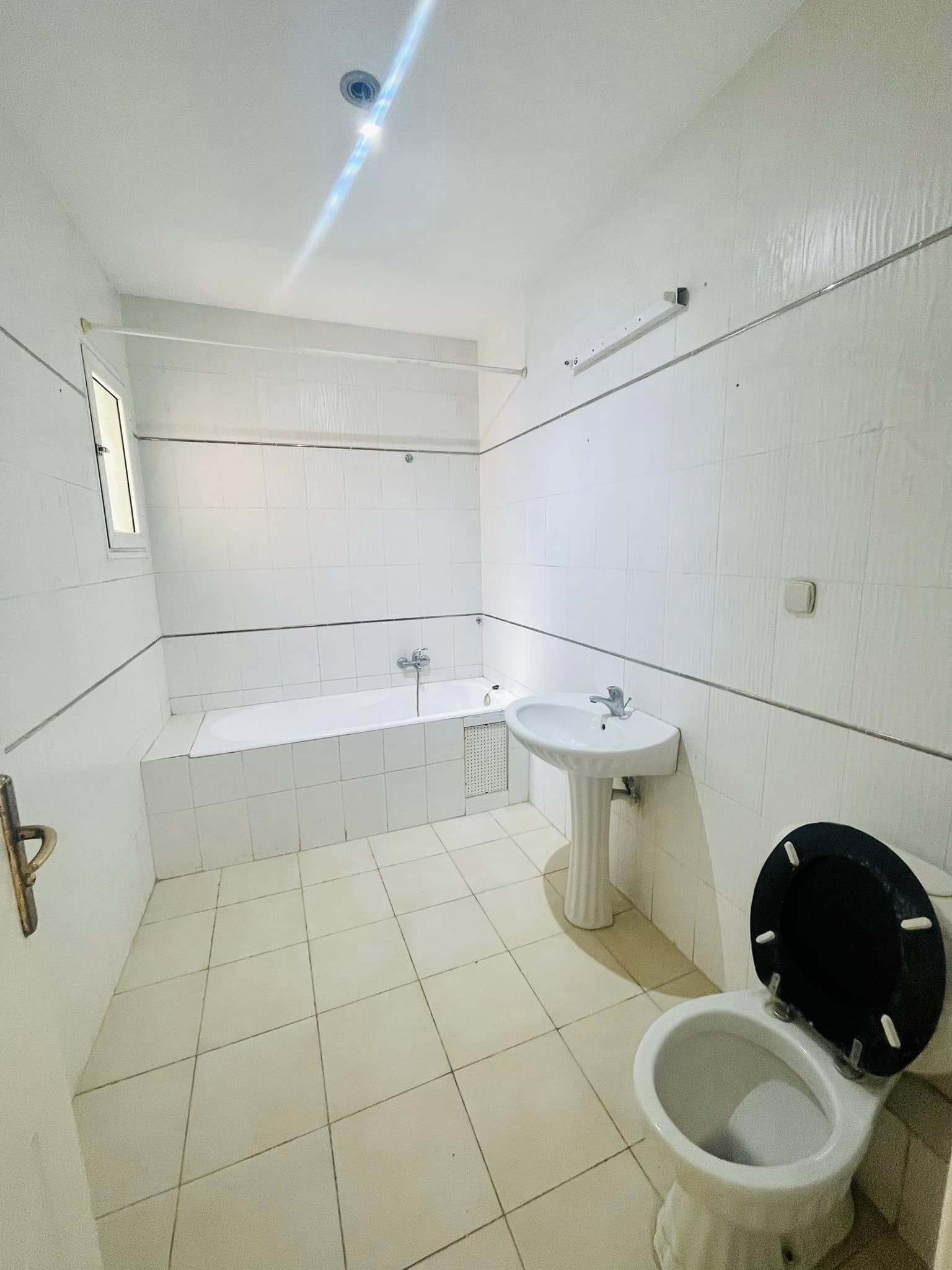 Ain Zaghouan Ain Zaghouan Vente Appart. 5 pices+ Appartement s4 a ain zaghouan