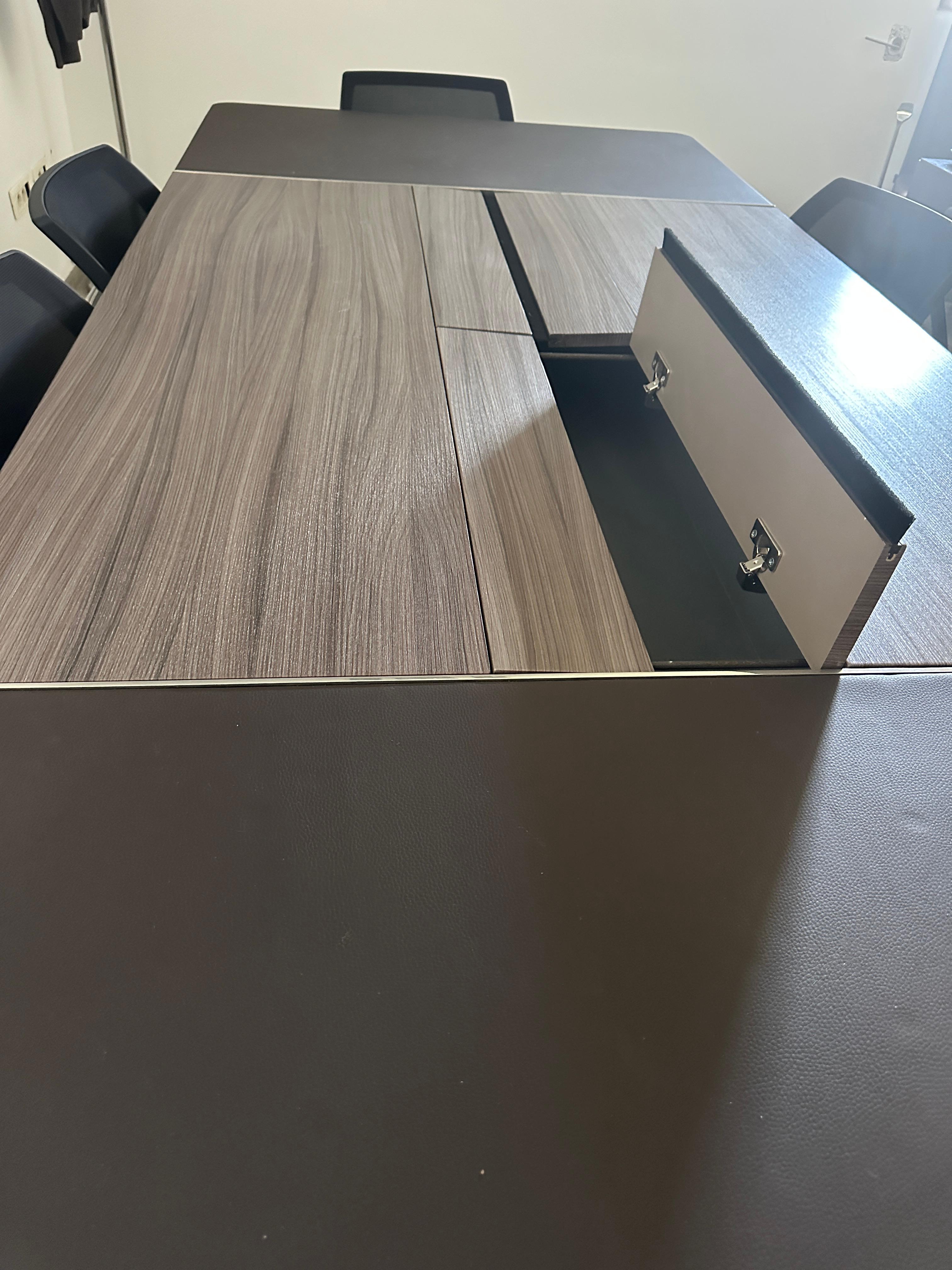 El Menzah El Manar 2 Meubles de bureau Bureaux - Tables Table de runion meuble mezghani