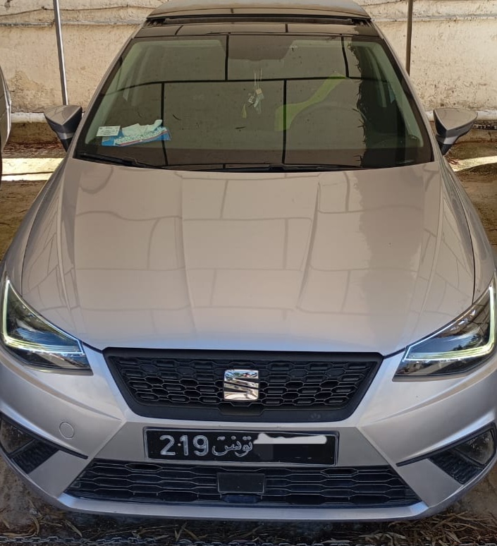 Raoued Ariana Essoughra Seat Ibiza Voiture seat ibiza