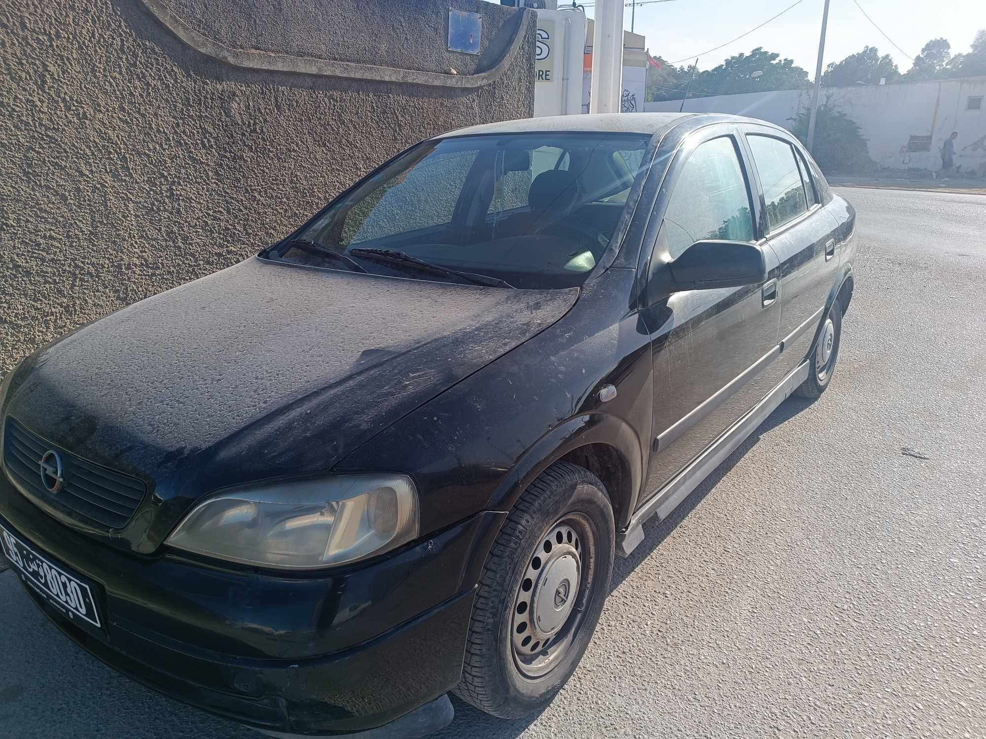 El Mourouj El Mourouj Opel Astra Opel astra gel en bonne tat