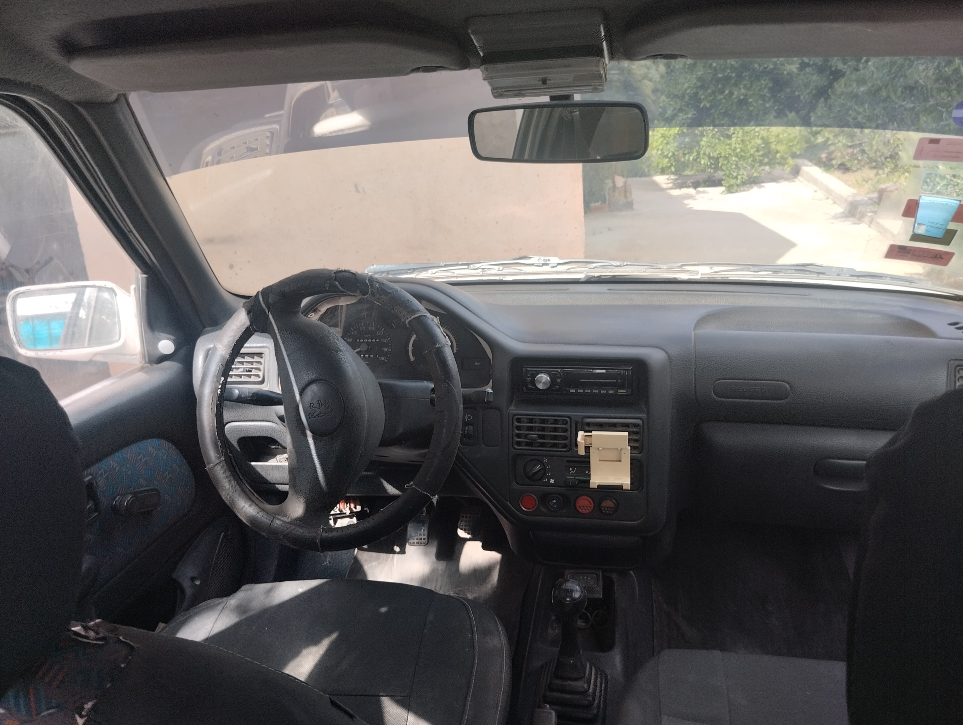 Bou Salem Bou Salem Peugeot 106 Peugeot 106