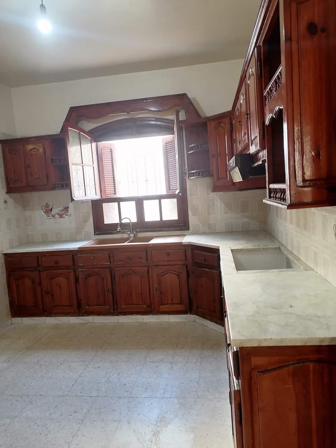 Gafsa Sud Doualy Gafsa Location Maisons Villa etage rez de chausse entre independende