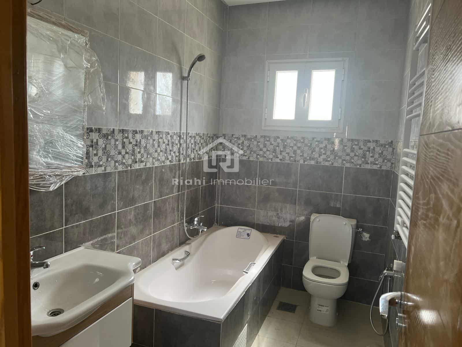 Hammam Chatt Borj Cedria Location Appart. 2 pices Opportunit a  borj cedira