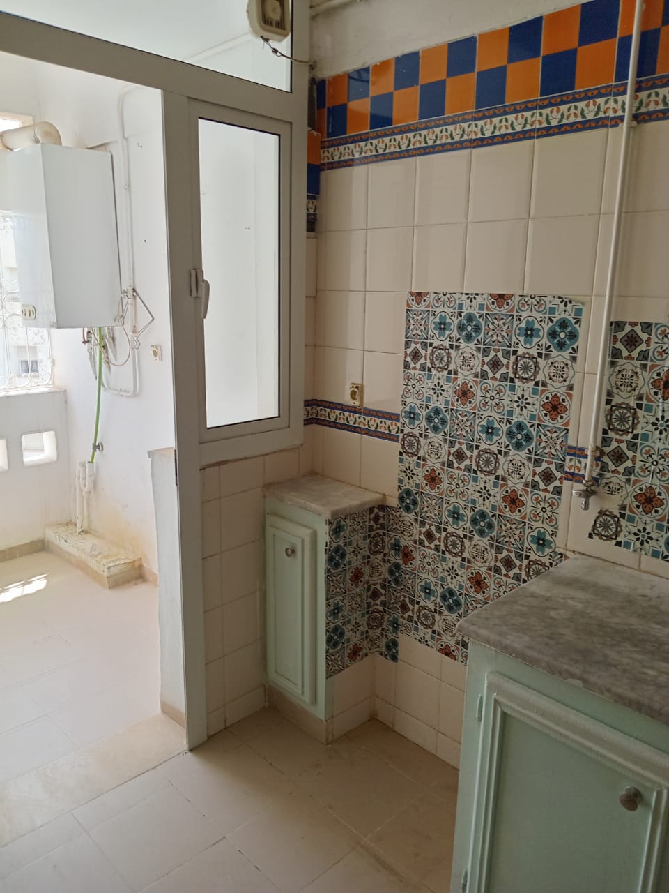 La Soukra Borj Louzir Vente Appart. 3 pices Appartement s 2