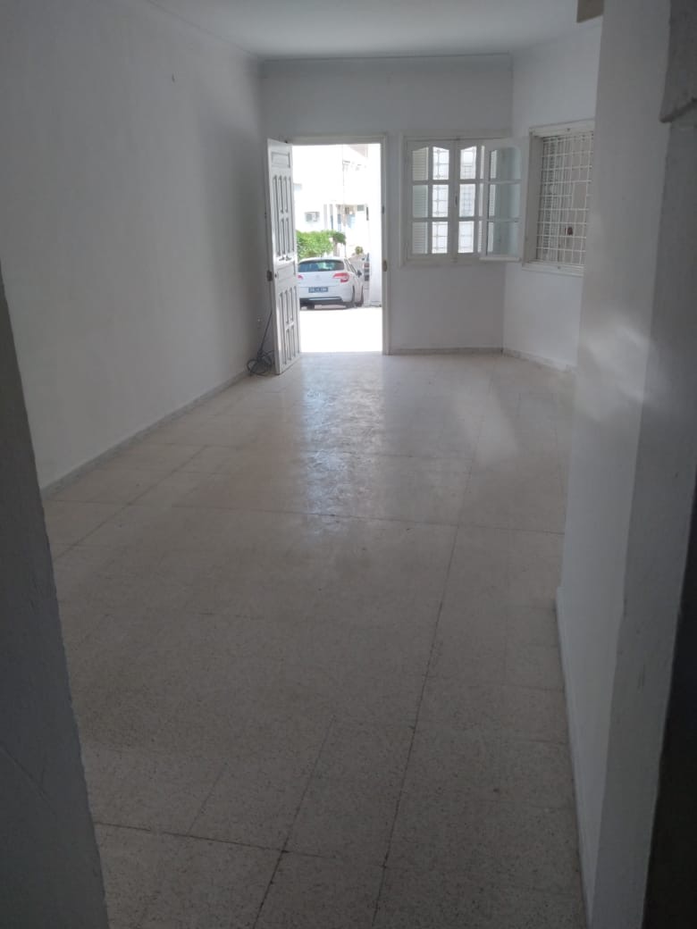 Hammamet Hammamet Location Appart. 3 pices Maison r3 au rdc